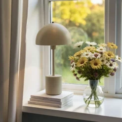 Bordslampa Ely