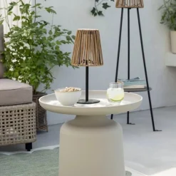 Solcellsdriven bordslampa Björkö