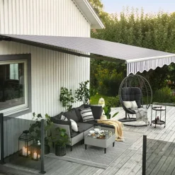 Terrassmarkis med vev